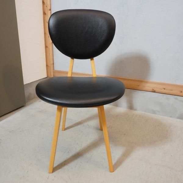 超大特価 IDEE(イデー)で取り扱われている長大作デザインのダイニング 椅子