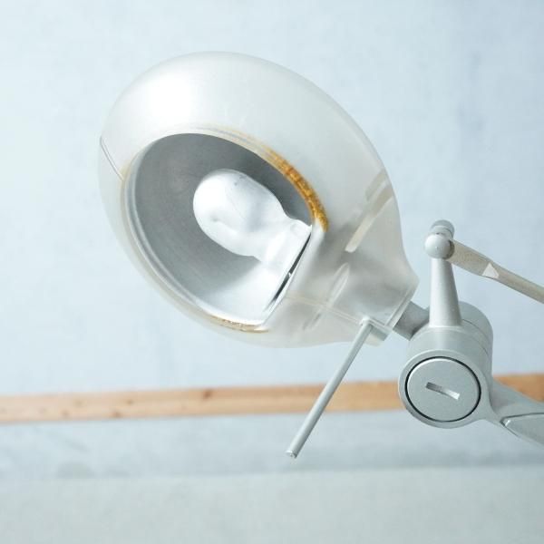 FROS(フロス)のARCHIMOON TECH(アーキムーンテック) デスク FROS(フロス)のARCHIMOON TECH(アーキムーンテック) デスク