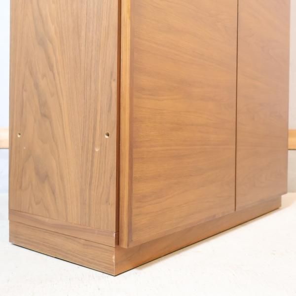 ACTUS(アクタス)で取り扱われているSHINE SHELF DOOR CABINET ACTUS(アクタス)で取り扱われているSHINE SHELF DOOR CABINET