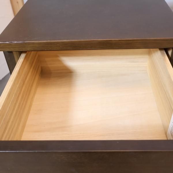 人気の無印良品(MUJI)のタモ材を使用した木製チェスト・4段です 人気の無印良品(MUJI)のタモ材を使用した木製チェスト・4段です
