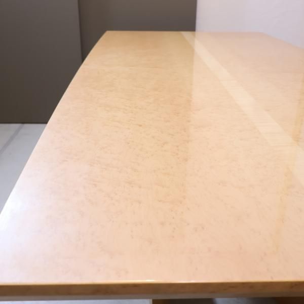 IDC OTSUKA(大塚家具)取扱いのPERLE(ペルレ) ダイニングテーブル IDC OTSUKA(大塚家具)取扱いのPERLE(ペルレ) ダイニングテーブル