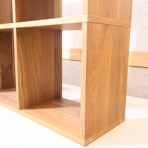 人気のMUJI(無印良品)のウォールナット材・2列・5段 人気のMUJI(無印良品)のウォールナット材・2列・5段