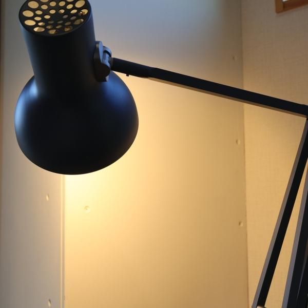 英国のブランドANGLEPOISE(アングルポイズ)のType75 MINI デスク 英国のブランドANGLEPOISE(アングルポイズ)のType75 MINI デスク