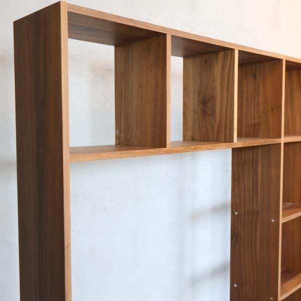 人気の無印良品(MUJI)のウォールナット材 スタッキングシェルフ 人気の無印良品(MUJI)のウォールナット材 スタッキングシェルフ