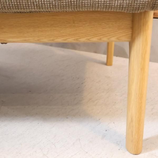 老舗家具メーカーHAMAMOTO(浜本工芸)のL-6500 2人掛けソファです。純