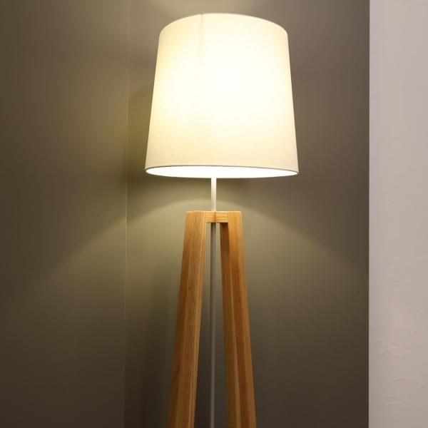 THE CONRAN SHOP(コンランショップ)のCROSS FLOOR LIGHT(クロス THE CONRAN SHOP(コンランショップ)のCROSS FLOOR LIGHT(クロス