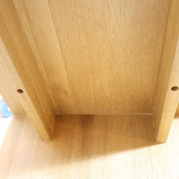 人気の無印良品(MUJI)のオーク材を使用したコの字ベンチです 人気の無印良品(MUJI)のオーク材を使用したコの字ベンチです