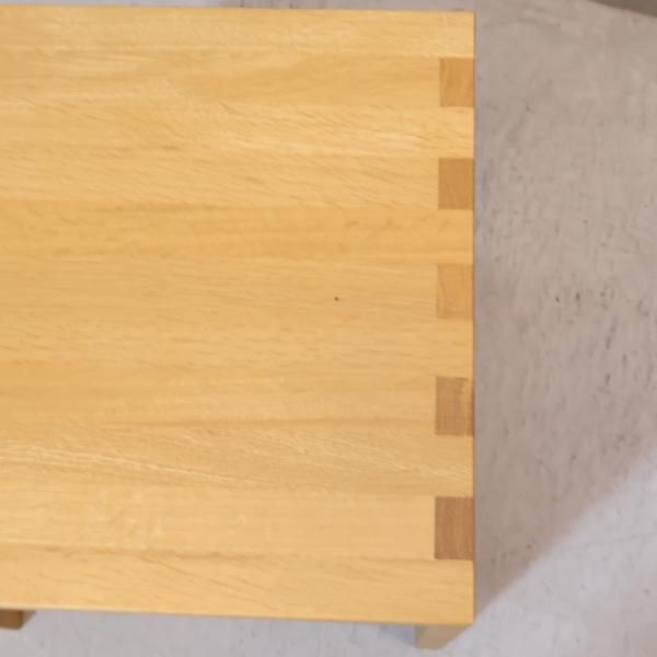 無印良品(MUJI)のオーク材を使用したコンパクトなスツール 無印良品(MUJI)のオーク材を使用したコンパクトなスツール
