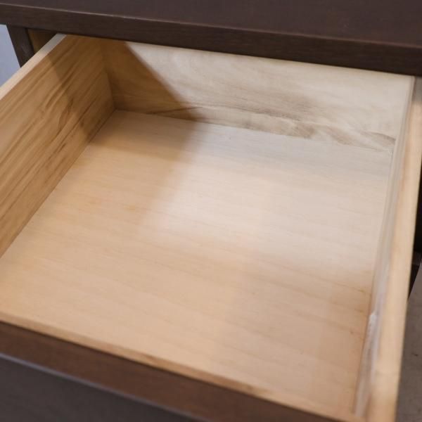 人気の無印良品(MUJI)のタモ材を使用した木製チェスト・4段です 人気の無印良品(MUJI)のタモ材を使用した木製チェスト・4段です