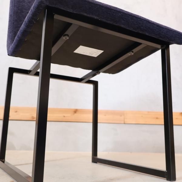 関家具発のブランドNIPPONAIRE(ニッポネア)のKARASU(カラス 関家具発のブランドNIPPONAIRE(ニッポネア)のKARASU(カラス