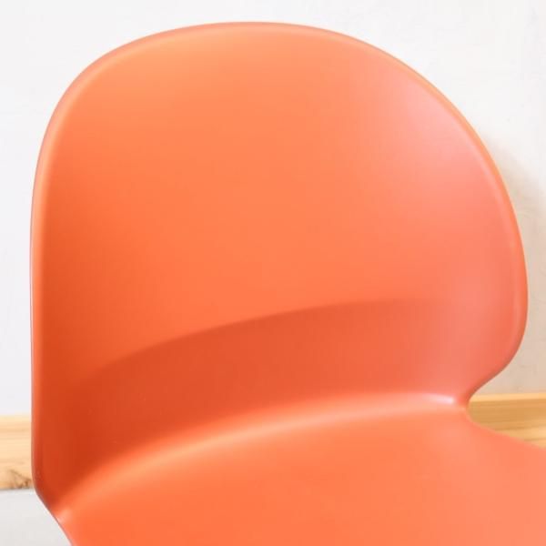 Fritz Hansen(フリッツハンセン)取扱い、日本のデザインオフィス Fritz Hansen(フリッツハンセン)取扱い、日本のデザインオフィス