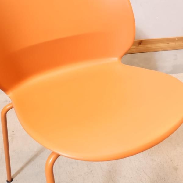 Fritz Hansen(フリッツハンセン)取扱い、日本のデザインオフィス Fritz Hansen(フリッツハンセン)取扱い、日本のデザインオフィス