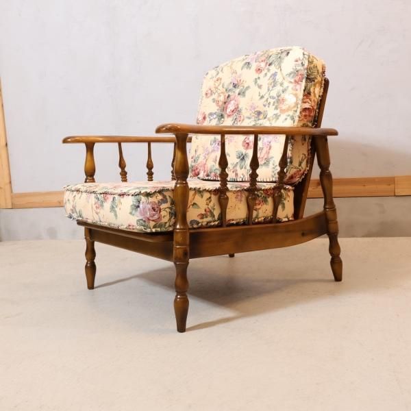 Karimoku(カリモク家具)のCOLONIAL(コロニアル)シリーズ WC6000 Karimoku(カリモク家具)のCOLONIAL(コロニアル)シリーズ WC6000