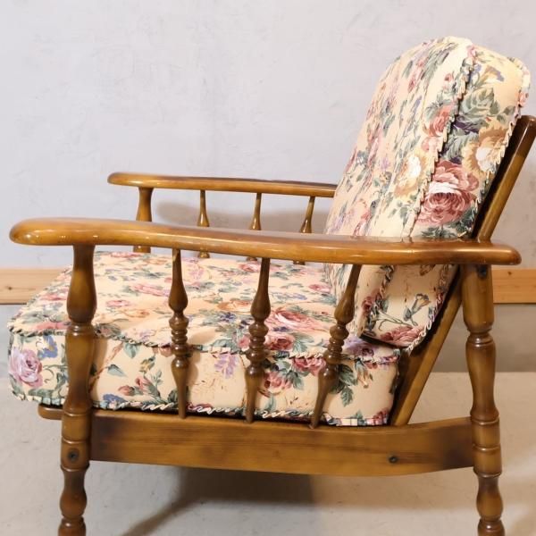 Karimoku(カリモク家具)のCOLONIAL(コロニアル)シリーズ WC6000 Karimoku(カリモク家具)のCOLONIAL(コロニアル)シリーズ WC6000