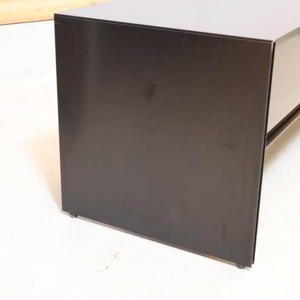 Cassina ixc.(カッシーナ イクスシー)取り扱いデヴィッド Cassina ixc.(カッシーナ イクスシー)取り扱いデヴィッド