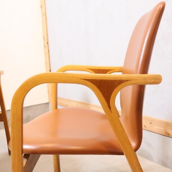 天童木工(TENDO)の坂倉準三建築研究所デザイン Antler アーム 天童木工(TENDO)の坂倉準三建築研究所デザイン Antler アーム