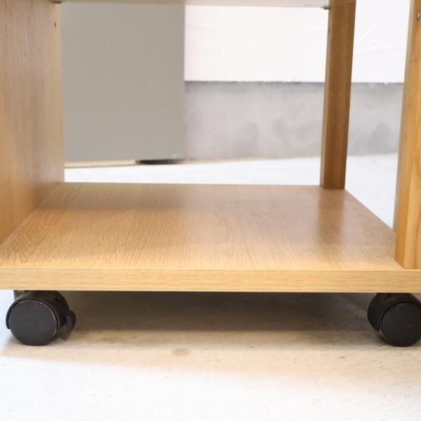人気の無印良品(MUJI)のタモ材 カップボードです!!シンプルで 人気の無印良品(MUJI)のタモ材 カップボードです!!シンプルで