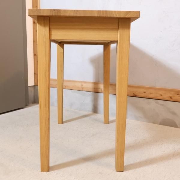 稀少なタモ材を使用した無印良品(MUJI)のパーソナルデスク 稀少なタモ材を使用した無印良品(MUJI)のパーソナルデスク