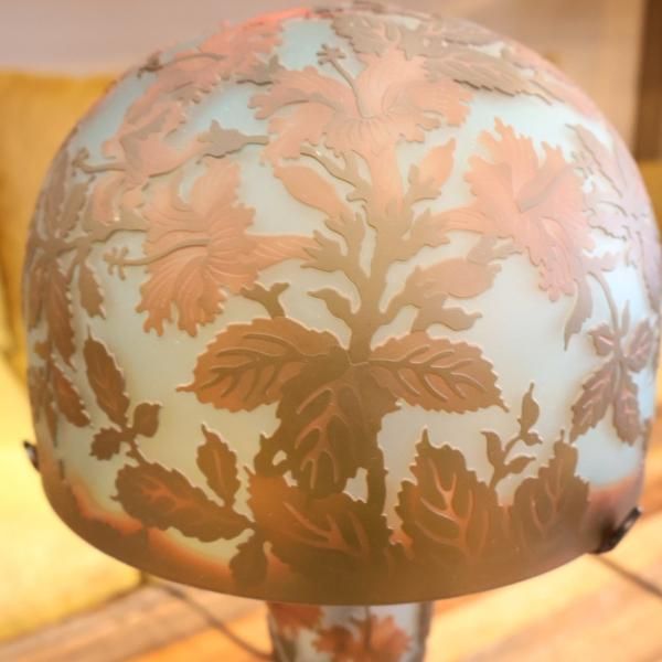 Deco Light(デコライト)取扱い、フランスのガラス芸術家である Deco Light(デコライト)取扱い、フランスのガラス芸術家である