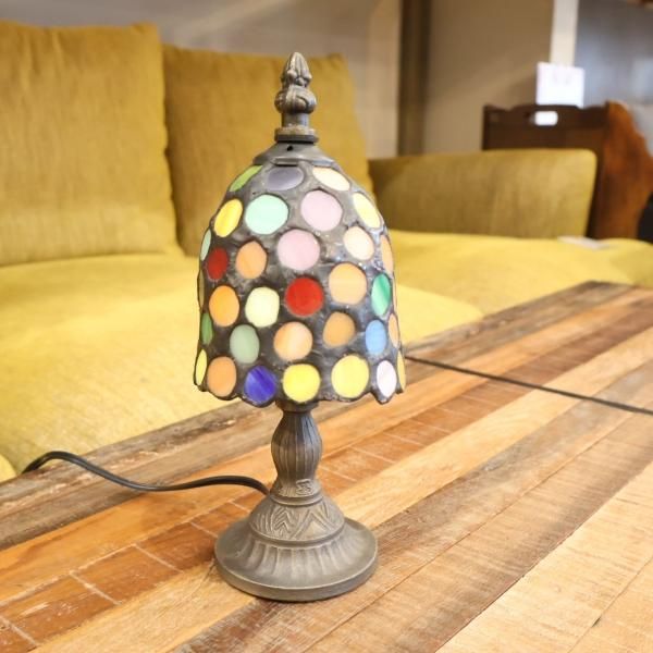 Deco Light(デコライト)取扱い、水玉模様のステンドグラスランプ