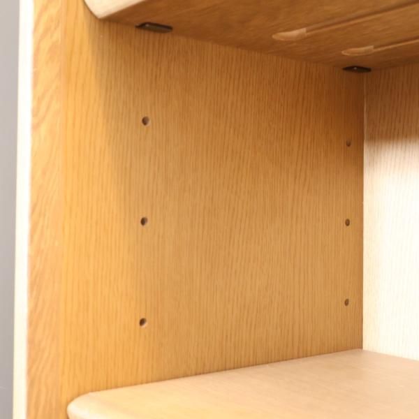karimoku(カリモク家具)より書棚/オーク材です!引き出し付きの karimoku(カリモク家具)より書棚/オーク材です!引き出し付きの