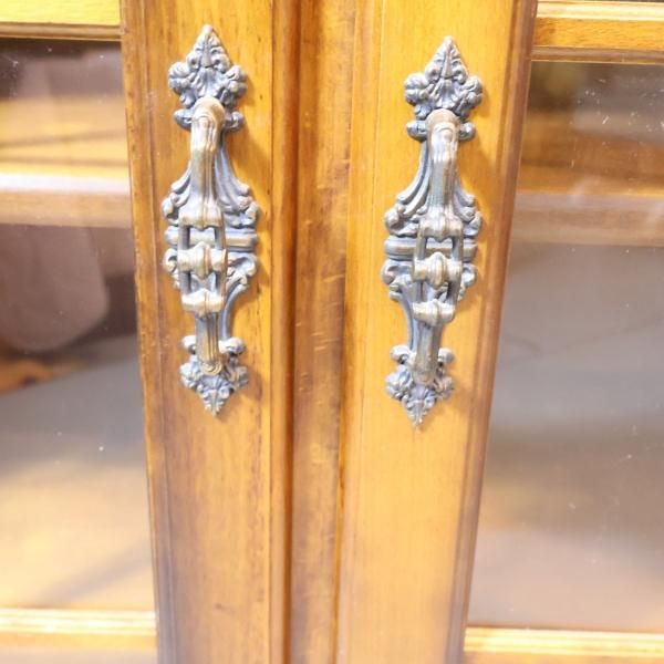 Karimoku(カリモク家具)の人気シリーズCOLONIAL(コロニアル)の Karimoku(カリモク家具)の人気シリーズCOLONIAL(コロニアル)の