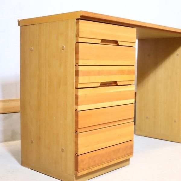 Karimoku(カリモク家具)ソリッド ウォールナット材 ミドルボード Karimoku(カリモク家具)ソリッド ウォールナット材 ミドルボード