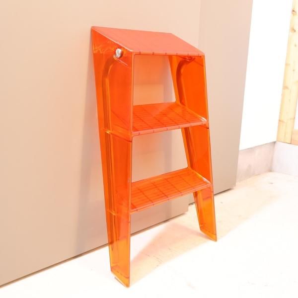 イタリアのデザイナーズ家具ブランドKARTELL(カルテル)のUPPER イタリアのデザイナーズ家具ブランドKARTELL(カルテル)のUPPER