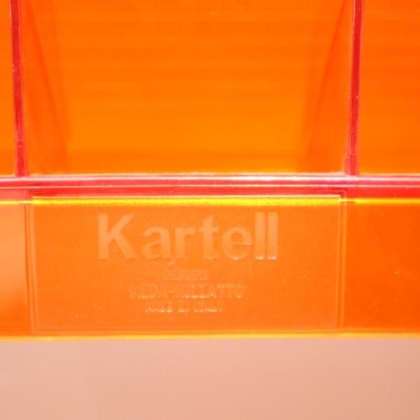 イタリアのデザイナーズ家具ブランドKARTELL(カルテル)のUPPER イタリアのデザイナーズ家具ブランドKARTELL(カルテル)のUPPER
