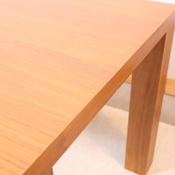 北欧デンマークのBoConcept(ボーコンセプト)のウォールナット
