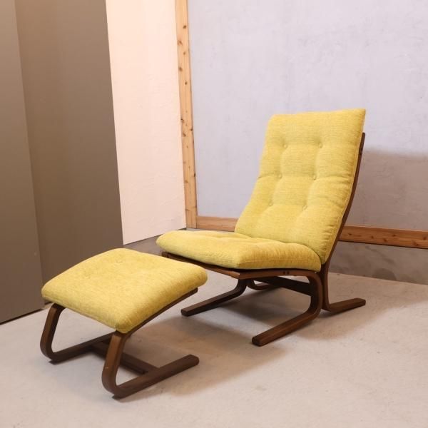 FUJI FURNITURE(冨士ファニチア)のAgio(アージオ)スツールです FUJI FURNITURE(冨士ファニチア)のAgio(アージオ)スツールです