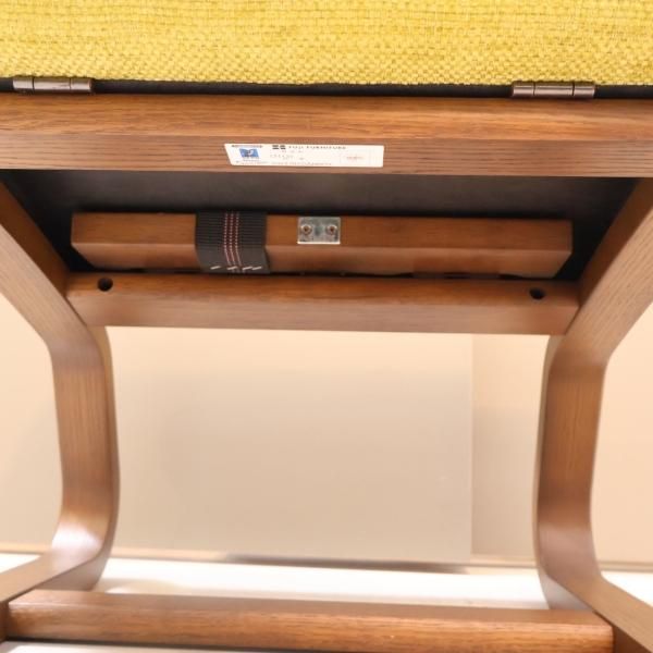 FUJI FURNITURE(冨士ファニチア)のAgio(アージオ)スツールです FUJI FURNITURE(冨士ファニチア)のAgio(アージオ)スツールです