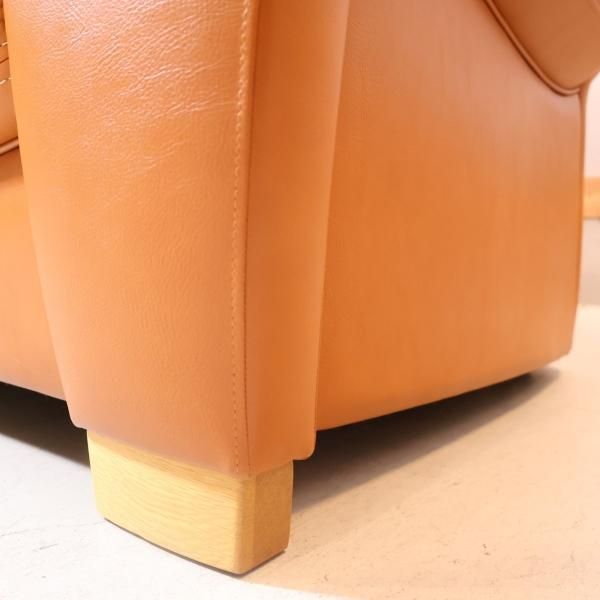 karimoku(カリモク家具)より本革を使用したZT73 3人掛けソファー karimoku(カリモク家具)より本革を使用したZT73 3人掛けソファー