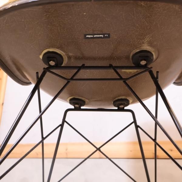Hermanmiller(ハーマンミラー)社のイームズ ロッカーベース Hermanmiller(ハーマンミラー)社のイームズ ロッカーベース