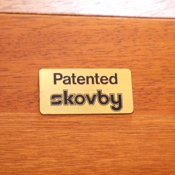 北欧デンマークのSkovby(スコビー)よりチーク材 SM32伸長式 北欧デンマークのSkovby(スコビー)よりチーク材 SM32伸長式