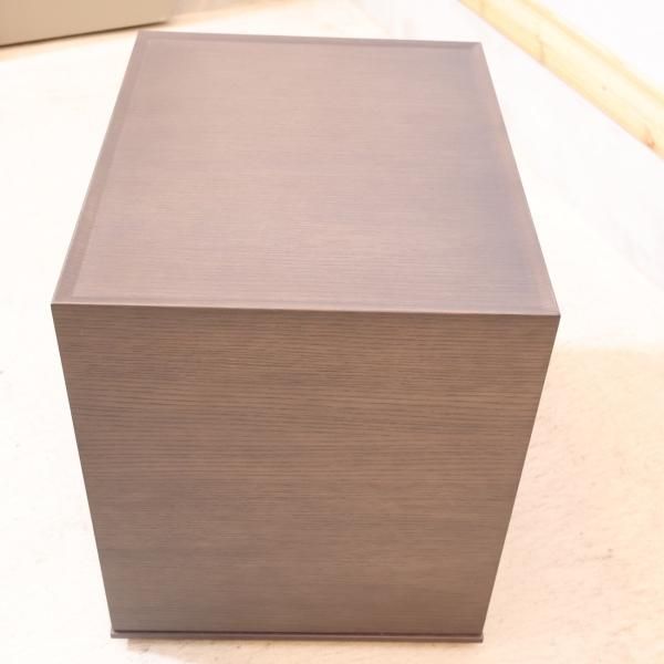Cassina ixc.(カッシーナ イクスシー)で取り扱われていたサイド Cassina ixc.(カッシーナ イクスシー)で取り扱われていたサイド