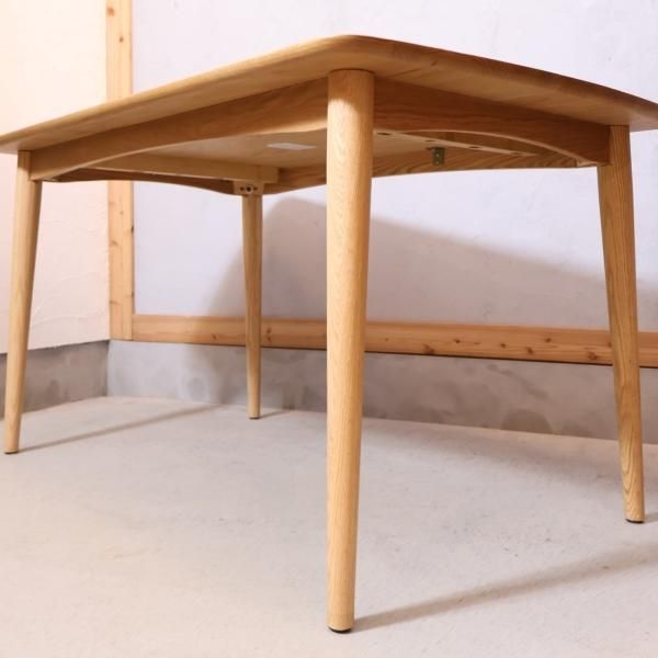 IDC OTSUKA(大塚家具)にて取り扱われている人気シリーズ IDC OTSUKA(大塚家具)にて取り扱われている人気シリーズ