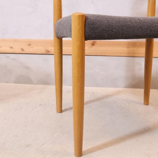 飛騨の匠の技が活かされた柏木工のシガーロ ダイニングチェアー 2脚