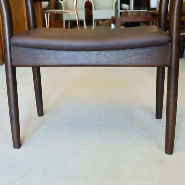 maturite(マチュリテ)で取り扱われていたオーク材 Po Chair maturite(マチュリテ)で取り扱われていたオーク材 Po Chair