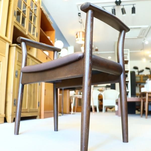 maturite(マチュリテ)で取り扱われていたオーク材 Po Chair maturite(マチュリテ)で取り扱われていたオーク材 Po Chair