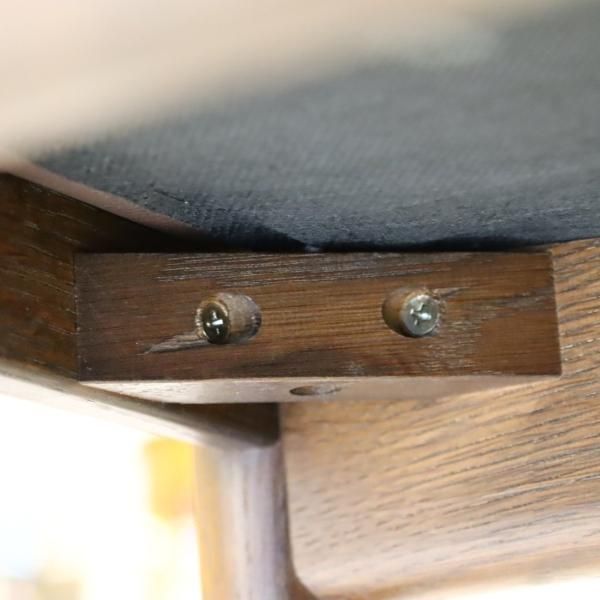 maturite(マチュリテ)で取り扱われていたオーク材 Po Chair maturite(マチュリテ)で取り扱われていたオーク材 Po Chair