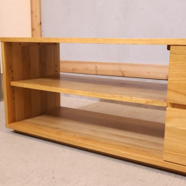 人気の無印良品(MUJI)のオーク無垢材 AVラック!!シンプルなTV 人気の無印良品(MUJI)のオーク無垢材 AVラック!!シンプルなTV
