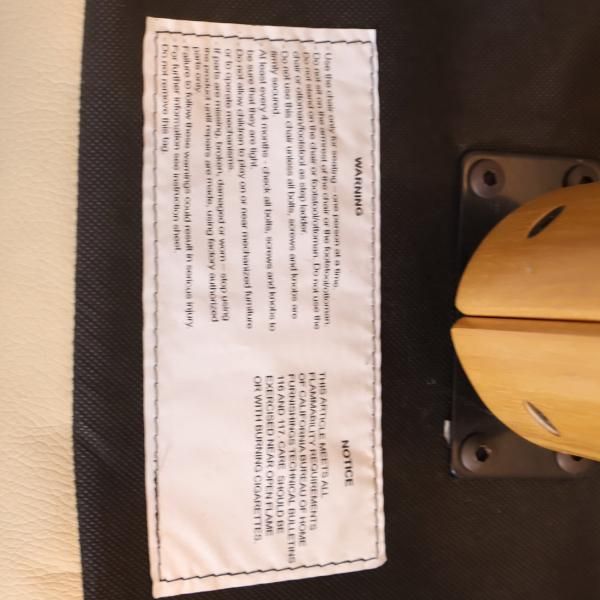 北欧ノルウェーのメーカーHjellegjerde(イエリアーダ)本革