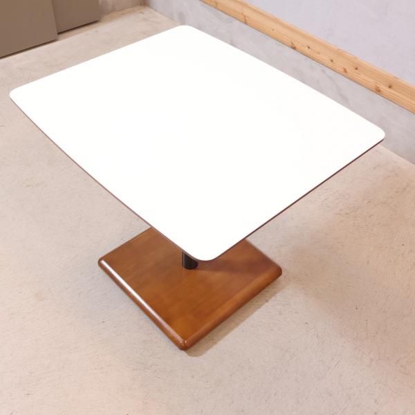 karimoku60(カリモク60+) カフェテーブル/ホワイトです。ソファ karimoku60(カリモク60+) カフェテーブル/ホワイトです。ソファ