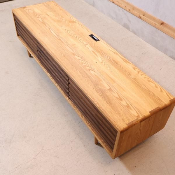 ACTUS(アクタス)で取り扱われていたRELIEF(レリーフ)テレビ ACTUS(アクタス)で取り扱われていたRELIEF(レリーフ)テレビ