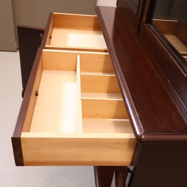神戸元町の老舗家具屋”メープル不二屋”のFEP-289 カップボード 神戸元町の老舗家具屋”メープル不二屋”のFEP-289 カップボード