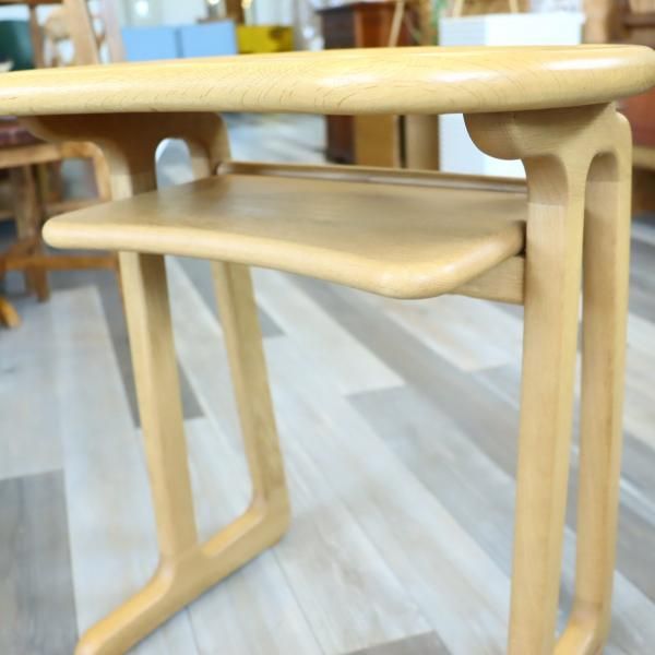 老舗家具メーカーHAMAMOTO(浜本工芸)のNo.5200 ナラ材 サイド 老舗家具メーカーHAMAMOTO(浜本工芸)のNo.5200 ナラ材 サイド