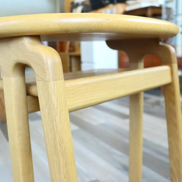 老舗家具メーカーHAMAMOTO(浜本工芸)のNo.5200 ナラ材 サイド 老舗家具メーカーHAMAMOTO(浜本工芸)のNo.5200 ナラ材 サイド