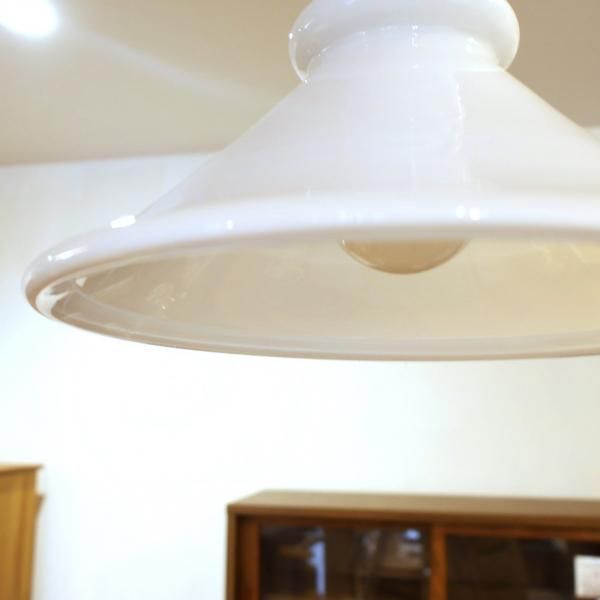 北欧デンマークのHolmegaard(ホルムガード)社のapotekar(アポテカル