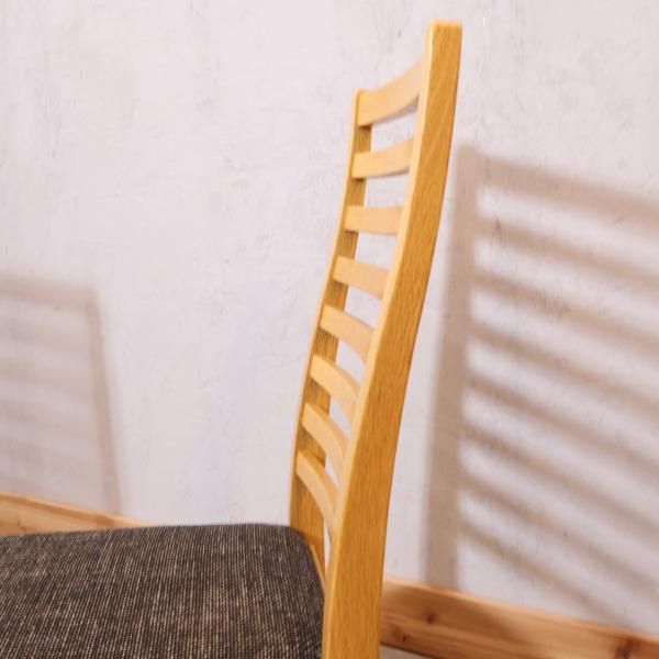 IDC OTSUKA(大塚家具)取り扱いの秋田木工【N005】ナラ材 IDC OTSUKA(大塚家具)取り扱いの秋田木工【N005】ナラ材